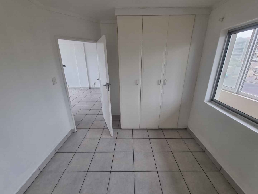 To Let 1 Bedroom Property for Rent in Bloubergstrand Western Cape